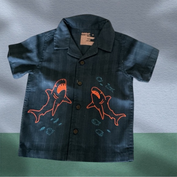 Buy one get one 50%off 
Short-Sleeve Button-Down with Orange Shark - Picture 2 of 4
